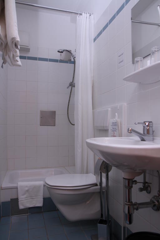 Seminarhotel Springer Schlössl Wien Værelse billede