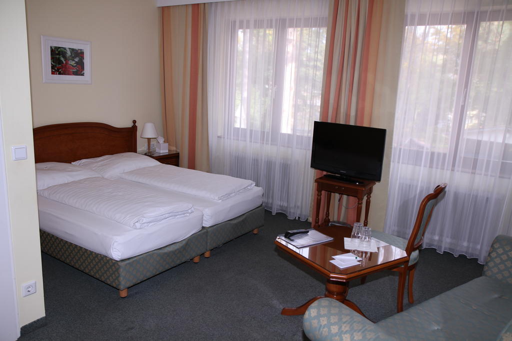 Seminarhotel Springer Schlössl Wien Værelse billede